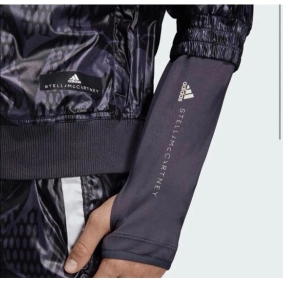 Adidas by Stella McCartney Python Print Running Jacket - Picture 5 of 16